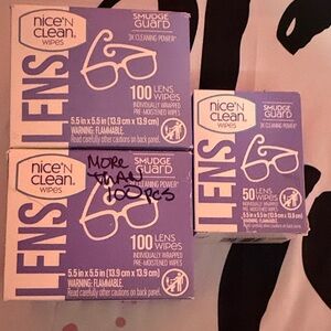 (LOT Of Over 250 lens Wipes) Open Box Nice 'n Clean Lens Wipes